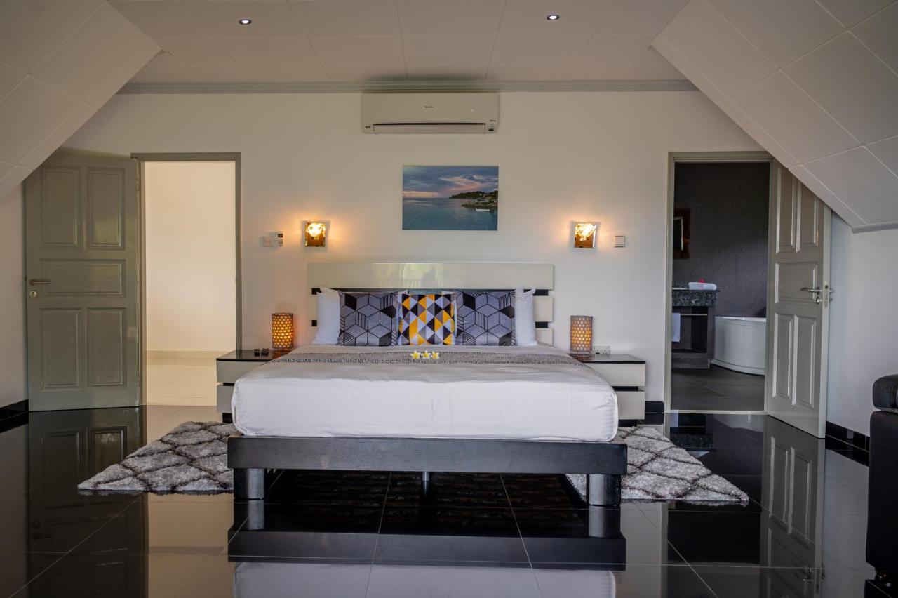 Tranquility Villas Baie Sainte Anne Luaran gambar