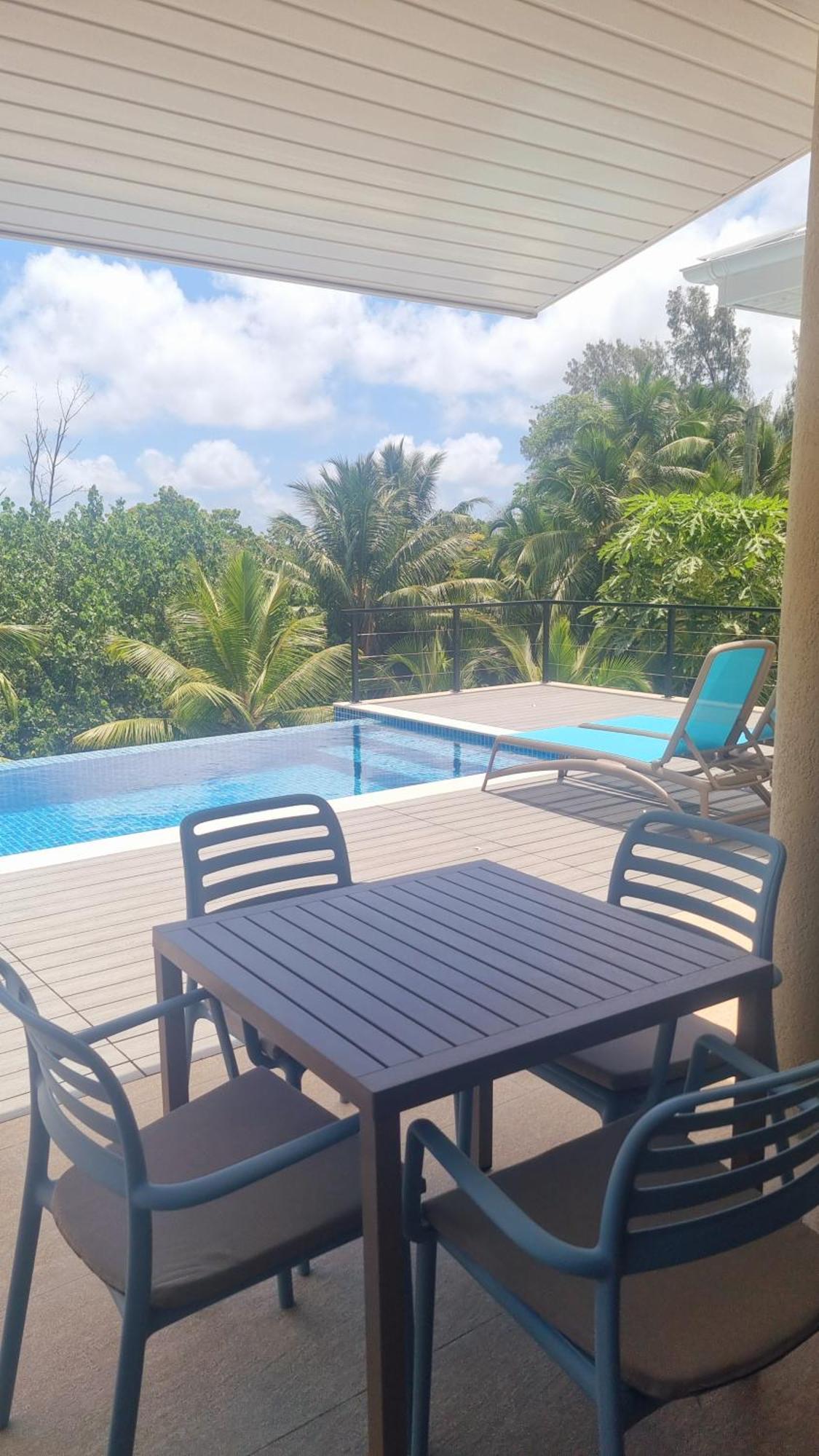 Tranquility Villas Baie Sainte Anne Luaran gambar